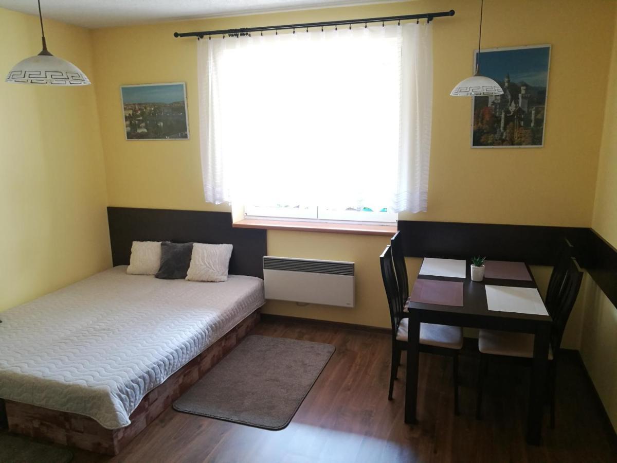 Apartman 66 V Tichej Lokalite Liptovsky Mikulas Exterior photo